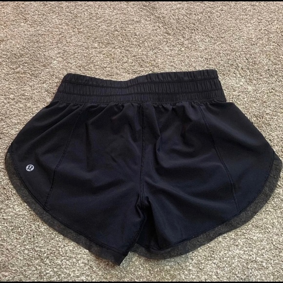 Lululemon Anew Shorts Black Size 2 - Picture 2 of 2